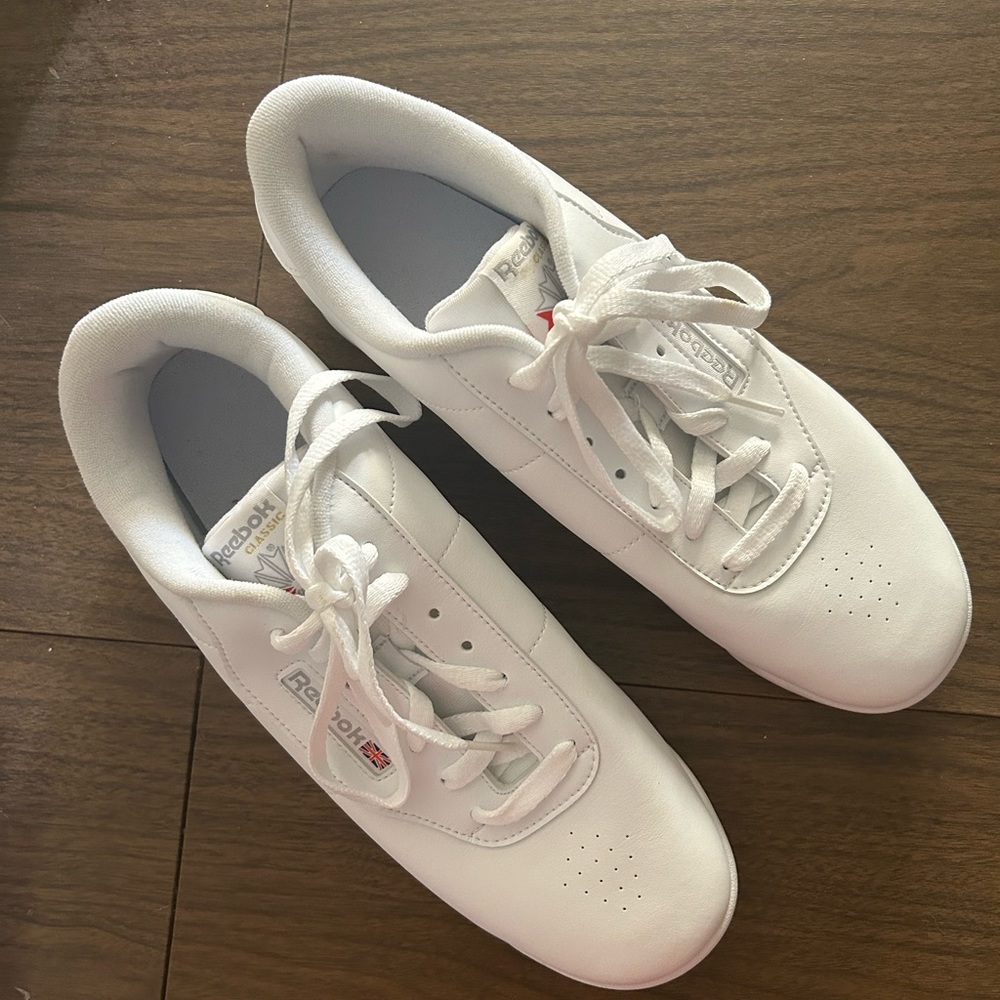 Reebok Princess Women’s White Athletic Classic